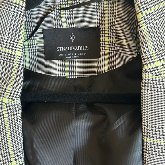 Stradivarius plaid blazer,never worn size S - Picture 2 of 2